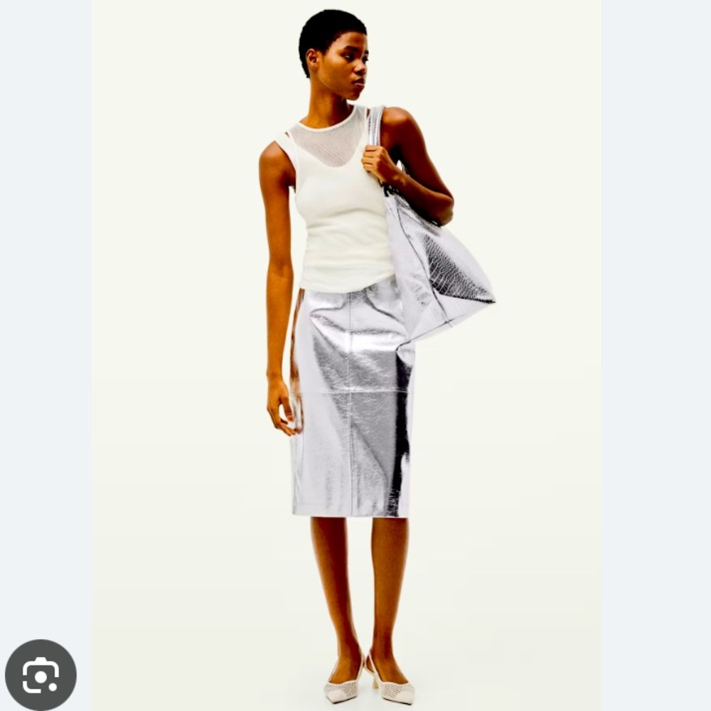 Silver leather skirt by H&M - NWOT, size 6 (fits like 4)